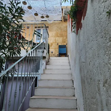 Апартаменты Le Petit Montmartre Chic Centre